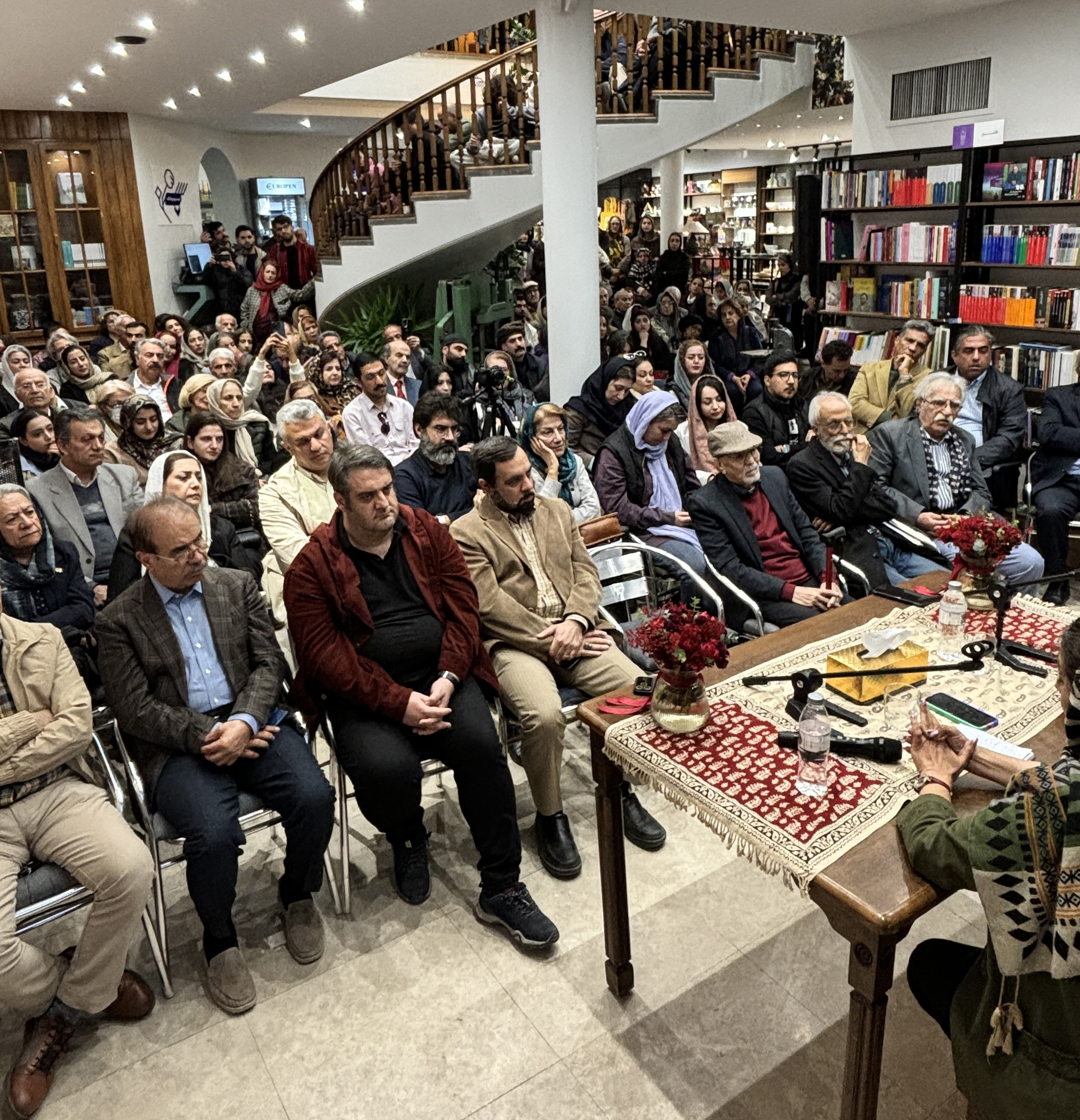 «شب اصفهان» با بازخوانی نماد، تاریخ و هویت شهری